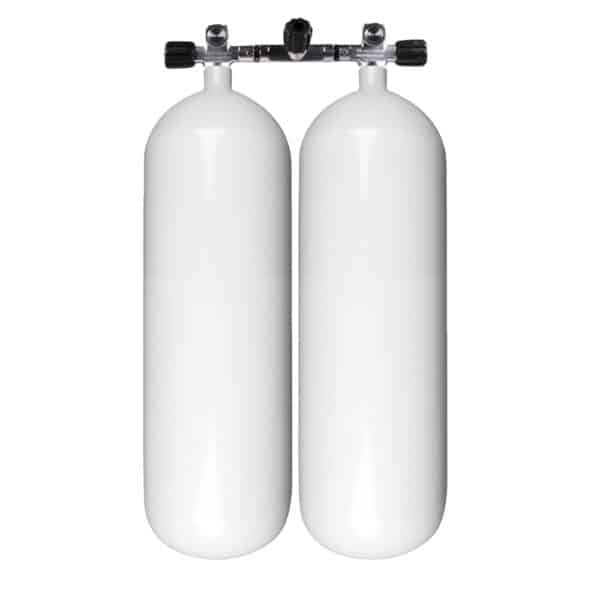 18 Liter Steel Twinset 230 Bar with Manifold with Centre Isolator Valve without Tankbands